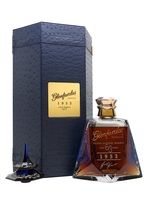 Glenfarclas 1953 / 63 Year Old / Pagoda Sapphire Reserve (Gold) / Magnum Speyside Whisky